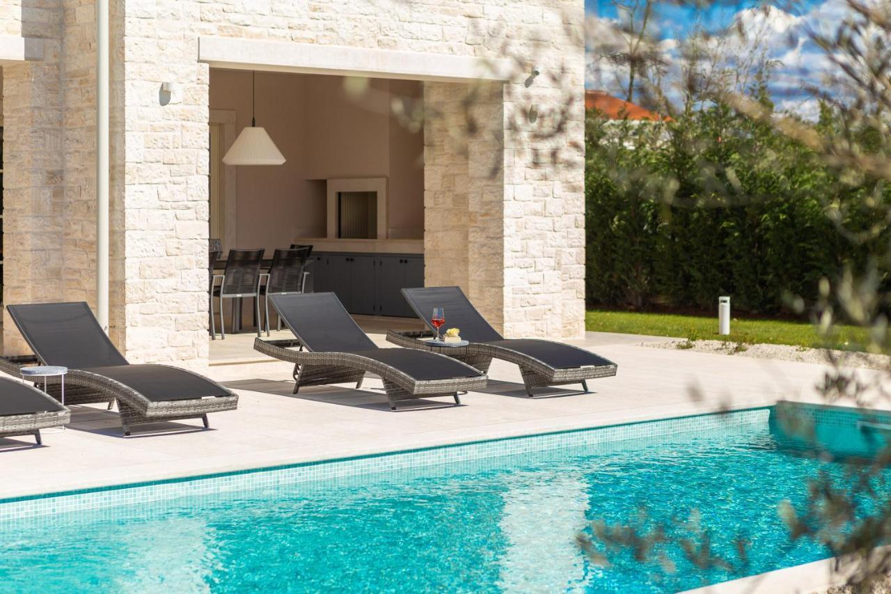Villa Florence By Ilc-Istria Luxury Collection ブルトニグラ エクステリア 写真